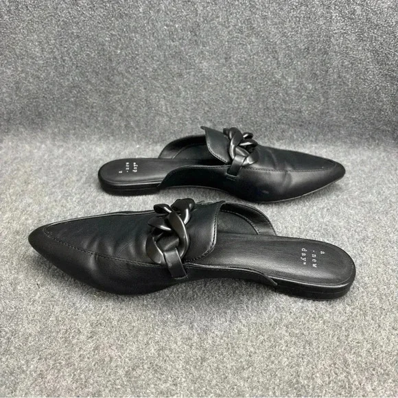 A New Day Women's Amber Slip-On Mule Flats Loafer Black Chain Size 7.5 EUC - Picture 3 of 8